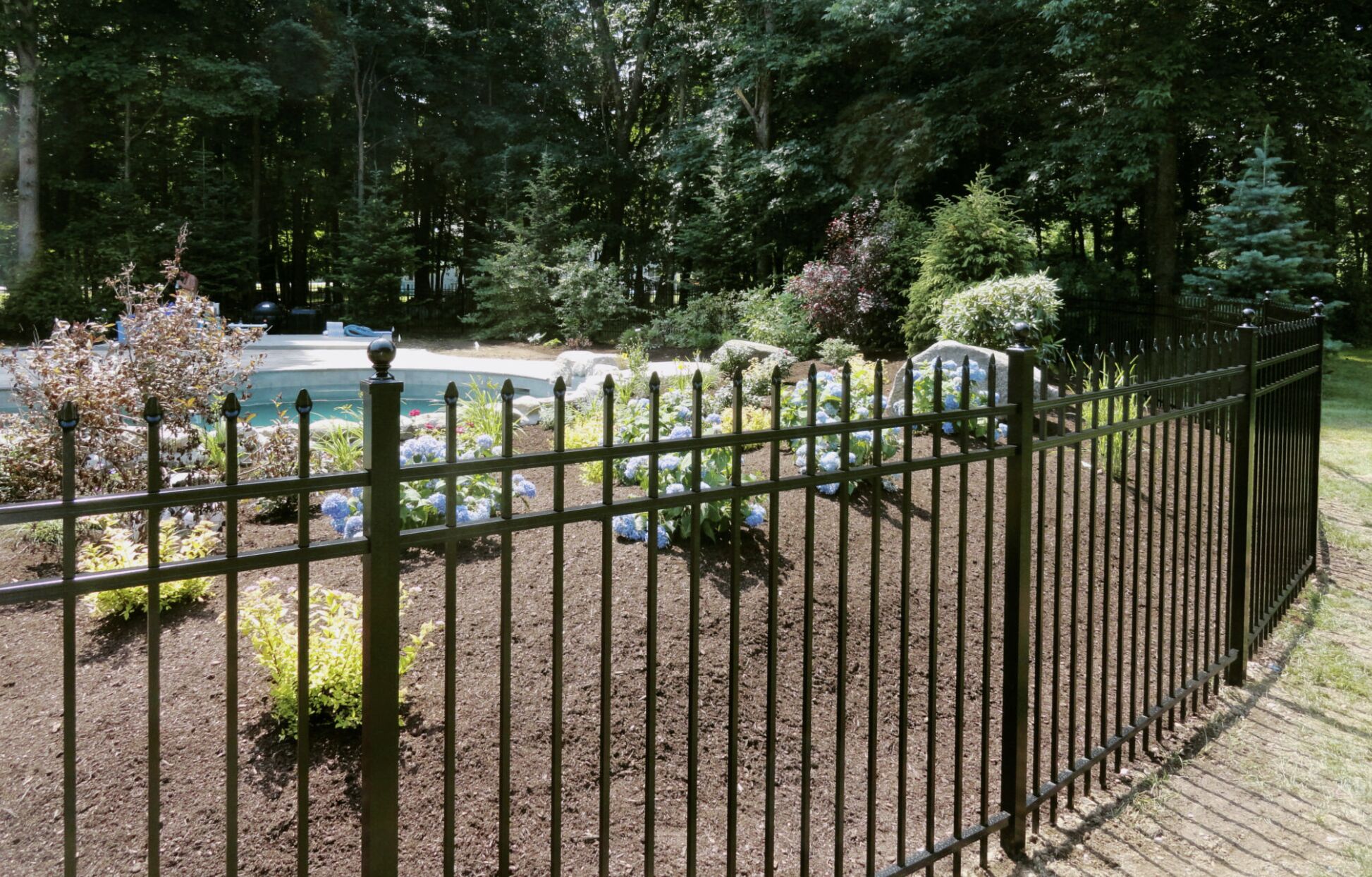 Aluminum Fences service in Mesquite, Nevada by professional fence contractors